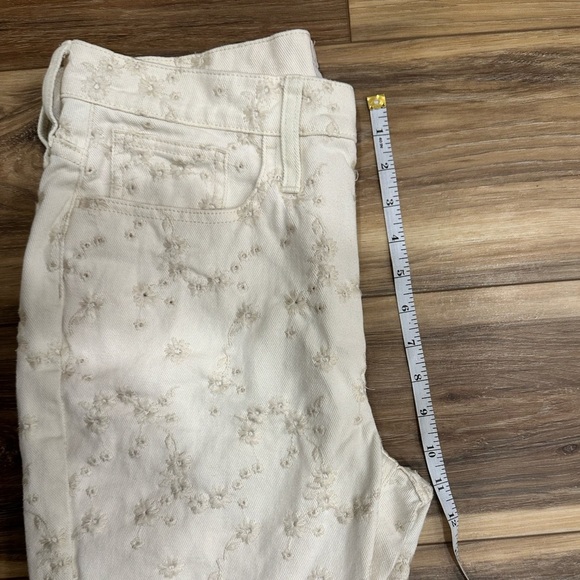 EUC J. Crew 10” Billie Demi Boot Crop Jean in Eyelet Size 28 - Picture 6 of 13